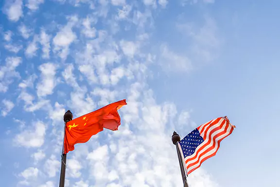 Understanding the Differences Between US and Chinese Culture